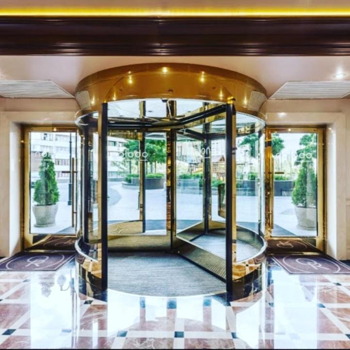 Vip 2 Rooms 75M2 Center Of Obolon Near River Side キエフ エクステリア 写真